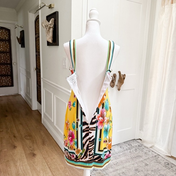 Cache Vintage Floral Bodycon Dress Size 12 – Bold Print Y2K Vibes - Picture 10 of 10